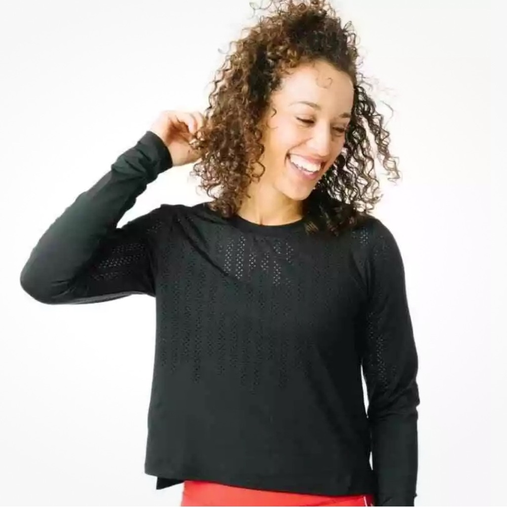 ZYIA Activewear Women’s Chillcicle Long Sleeve Top